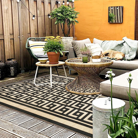 Outdoor Plastic Straw Rug, Outdoor Rug Waterproof,Outdoor Patio Rug 6 x 9 Feet Black & Beige