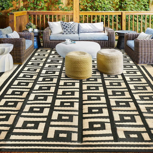 Outdoor Plastic Straw Rug, Outdoor Rug Waterproof,Outdoor Patio Rug 6 x 9 Feet Black & Beige