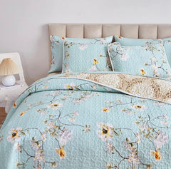 3 Pieces Reversible Floral Quilt Set Aqua, Microfiber Soft Quilt, Elegant Flower Design Bedspread, Lightweight Bed Cover for All Season, 1 Quilt n 2 Pillow Shams Queen